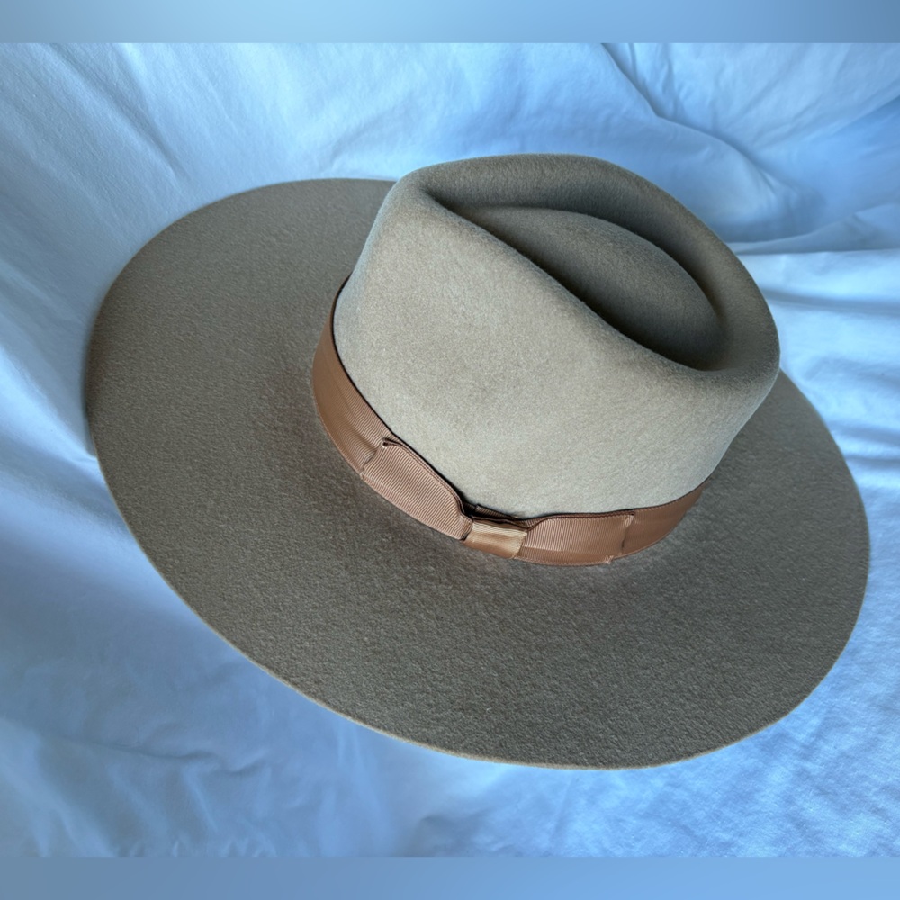 NWOT Patina Premium Wool Ribbon Detail Hat